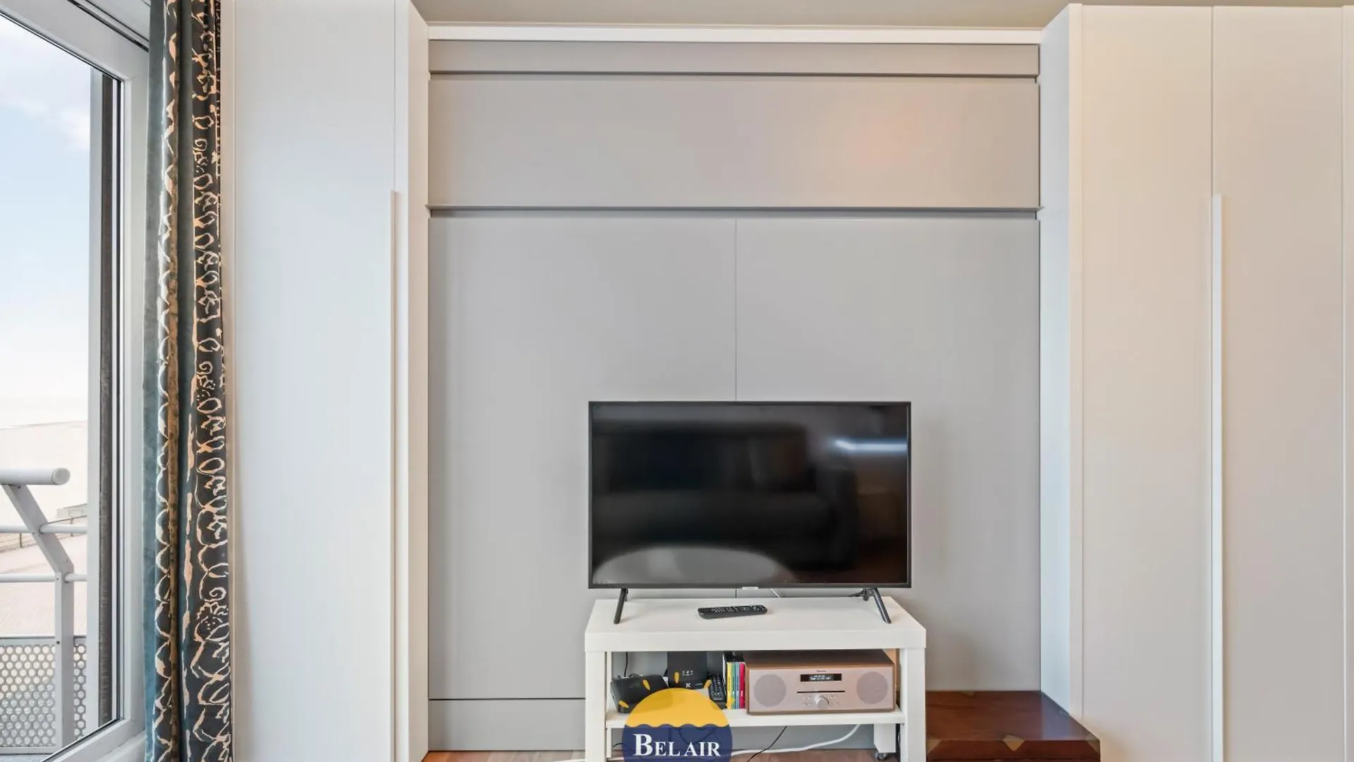 Apartment Zeezicht IX Cozy Studio With Sea View T26 Ostend Belgium