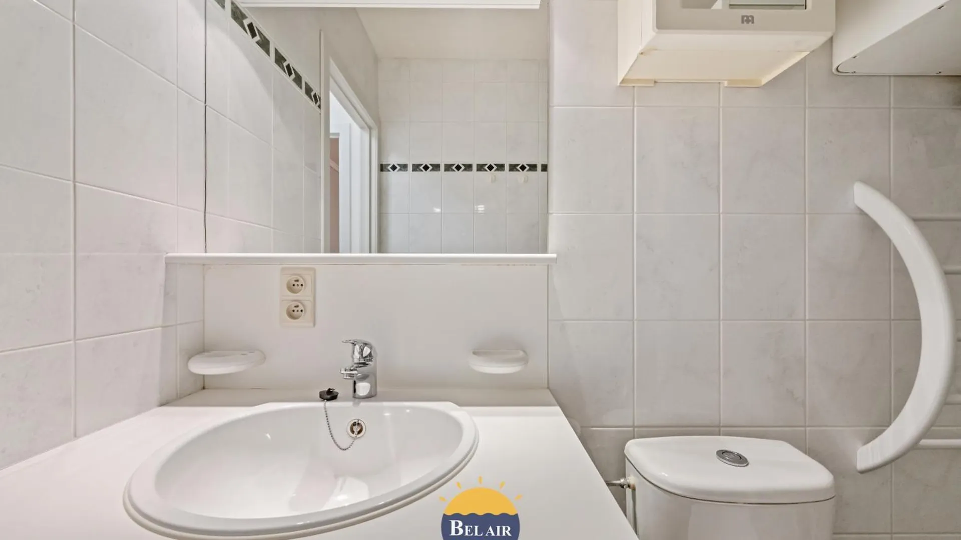 Zeezicht IX Cozy Studio With Sea View T26 Ostend 0*,  Belgium